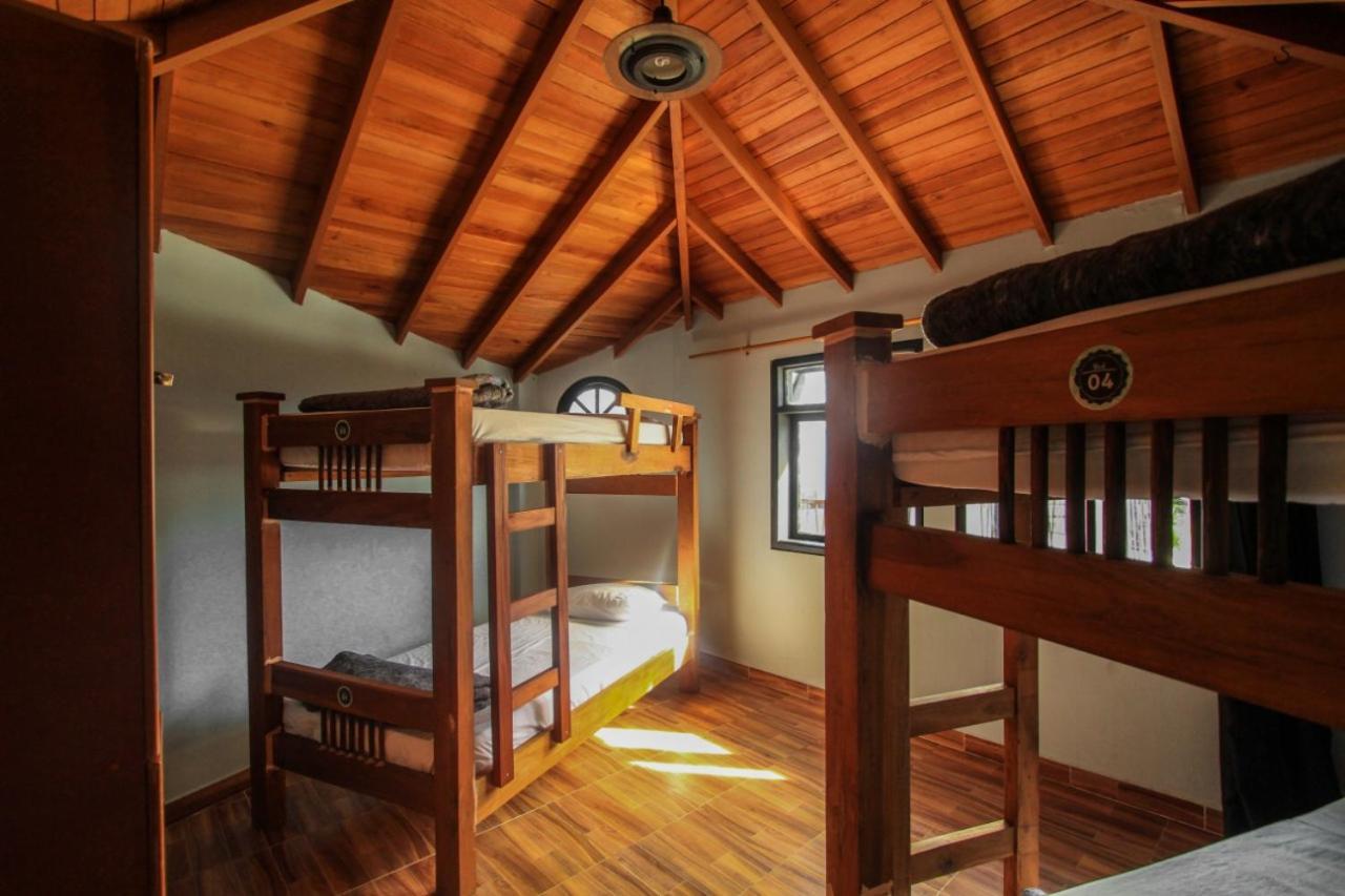 Happy Buddha Hostel & Lodge Guatape Room photo